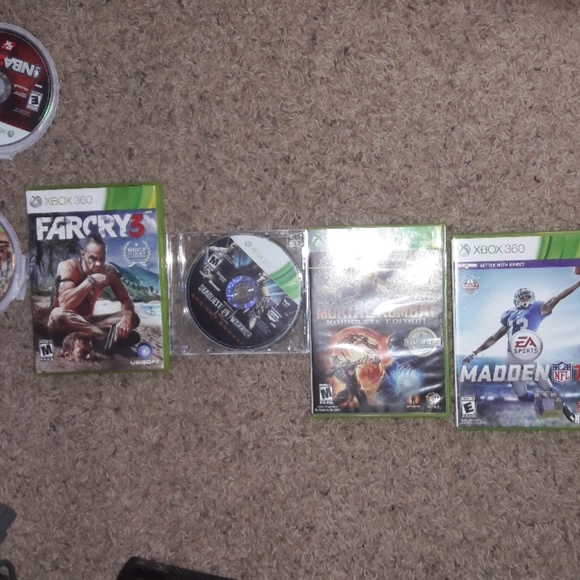 Xbox 360 - Picture 3 of 4